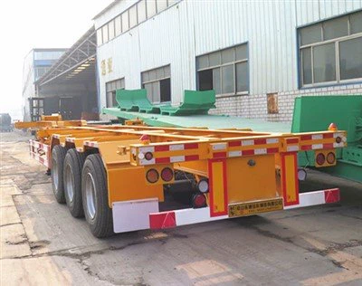 Szkieletowa przyczepa do przewozu cantinerów